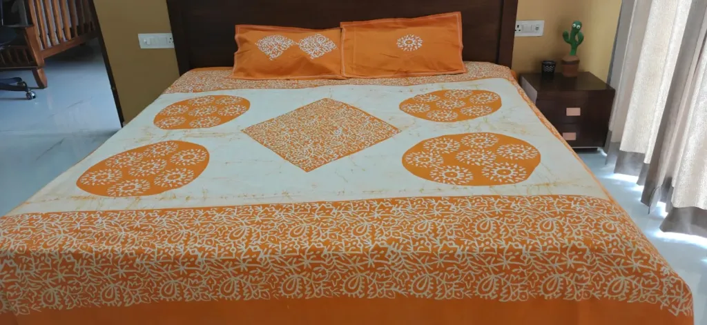 Hand batique  printed double  bed  dusty orange & white colour bedsheet