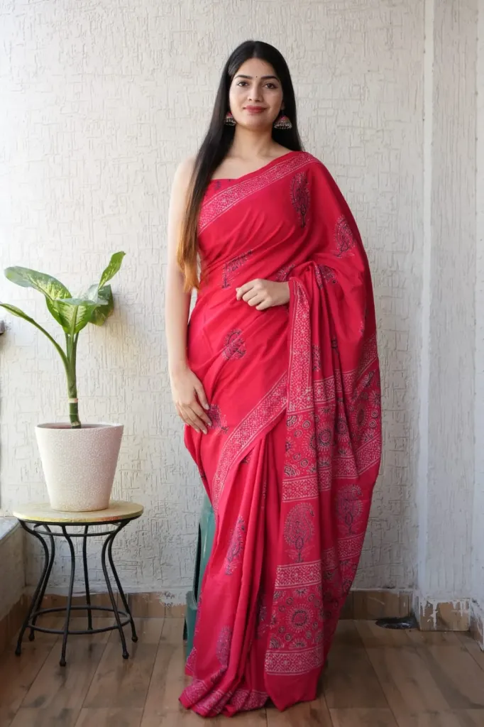 Hand block print Dark pink cotton mulmul saree