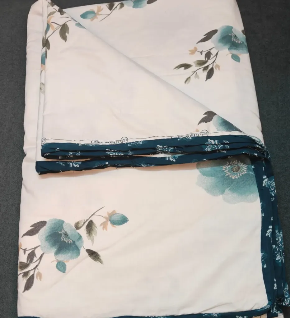 Hand batique  printed double  bed  purple white colour bedsheet